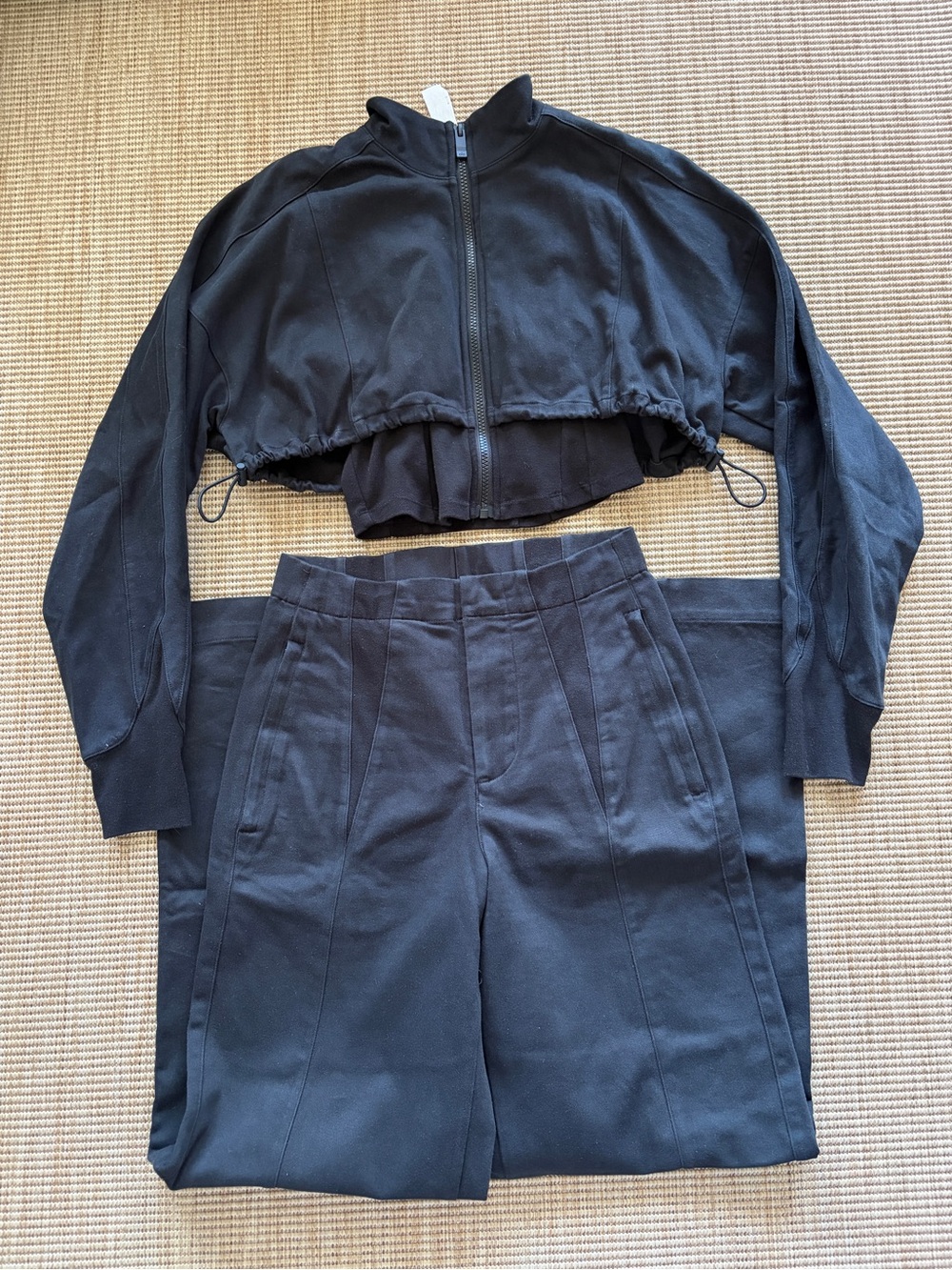 Alo Black Cropped Jacket and High-Waist Trousers Set